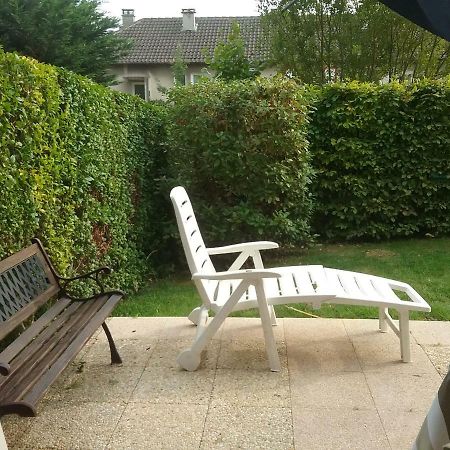 Appartement Proche Mer Avec Jardin Ensoleille Houlgate Bagian luar foto
