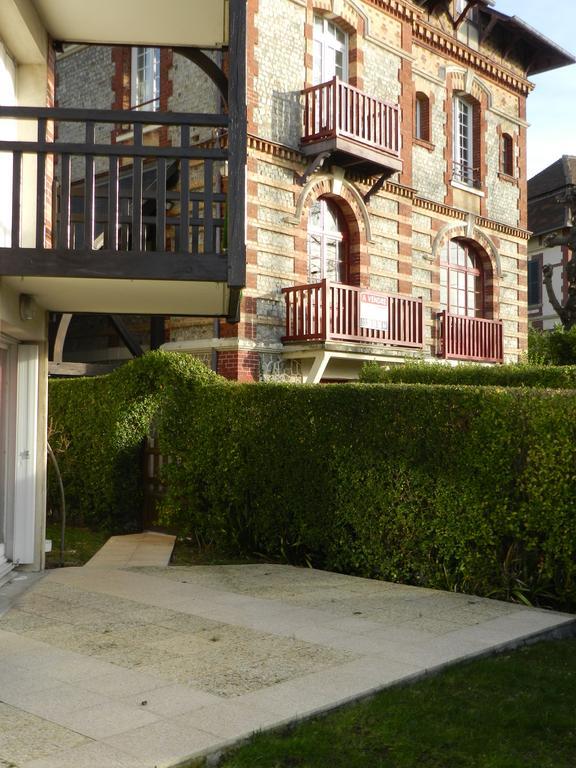 Appartement Proche Mer Avec Jardin Ensoleille Houlgate Bagian luar foto
